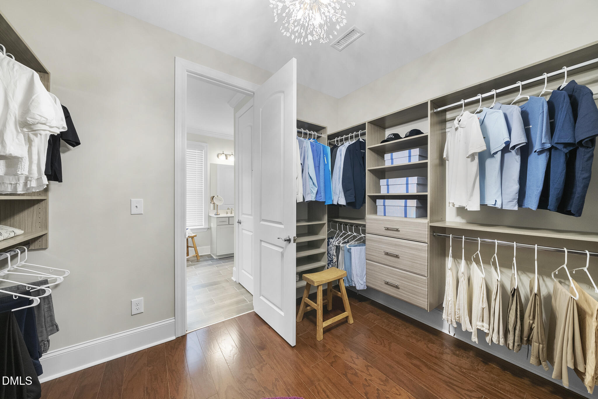 1856 Amberly Ledge Way