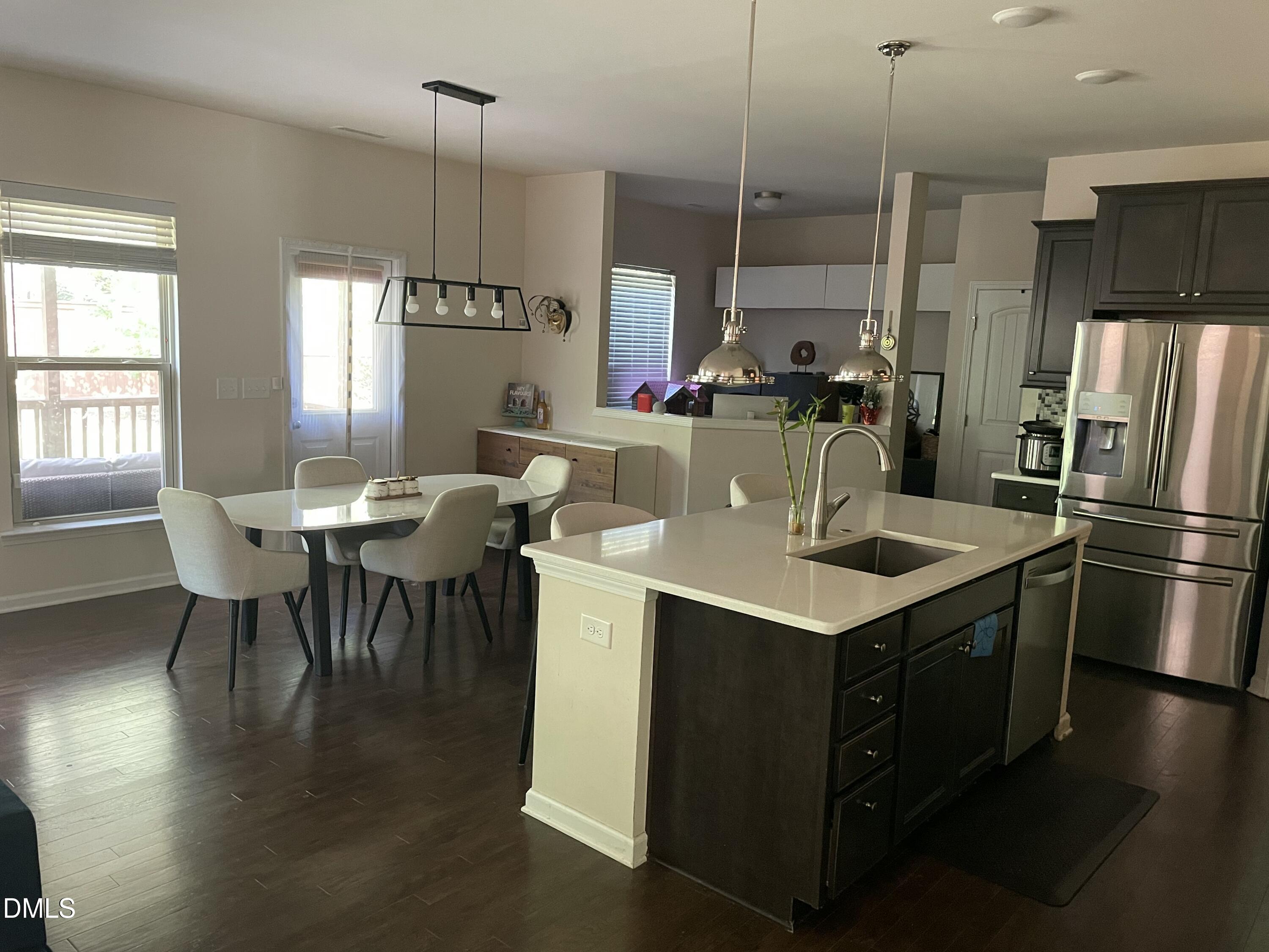 920 Cozy Oak Avenue