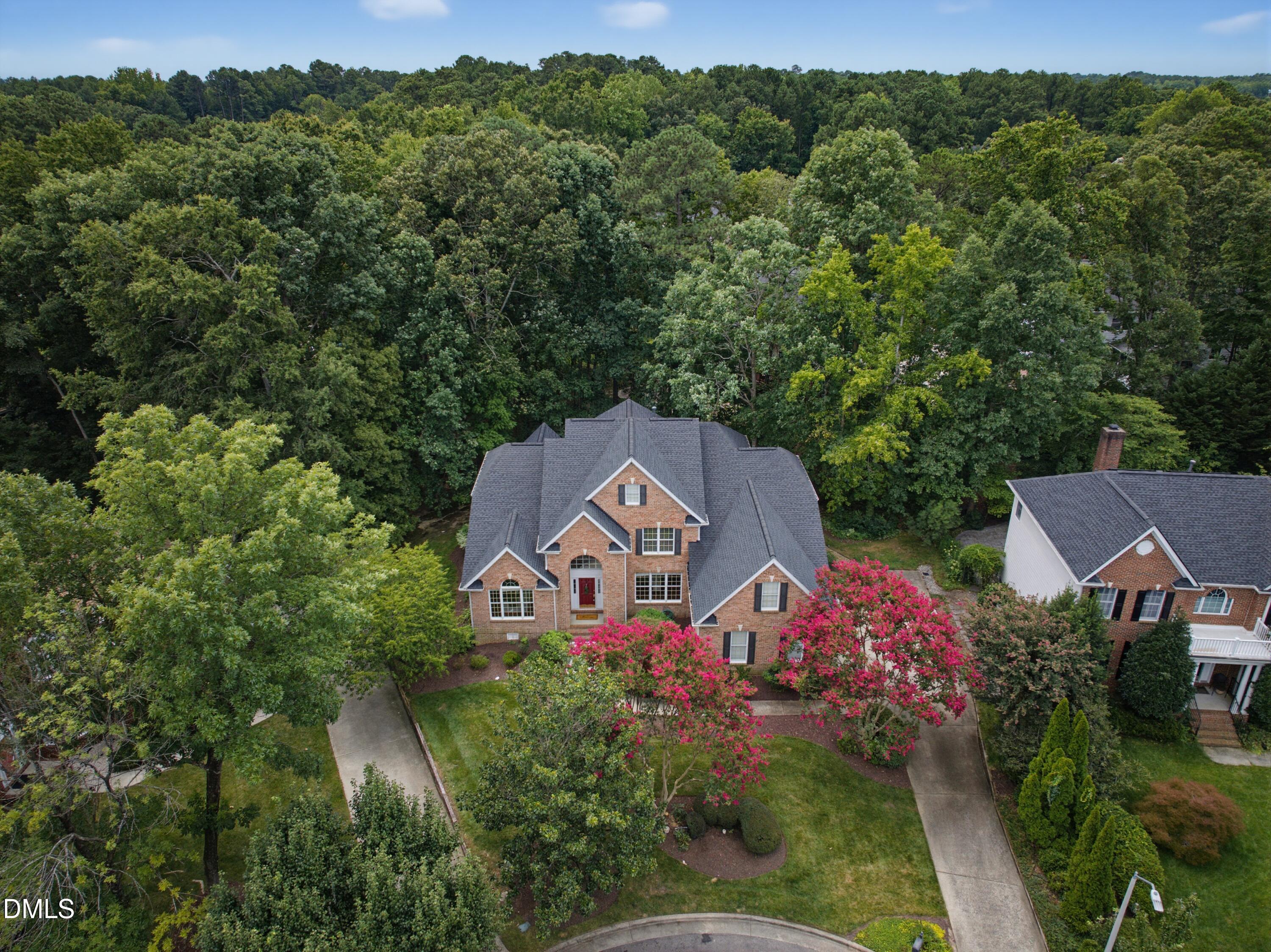 106 Debrock Court