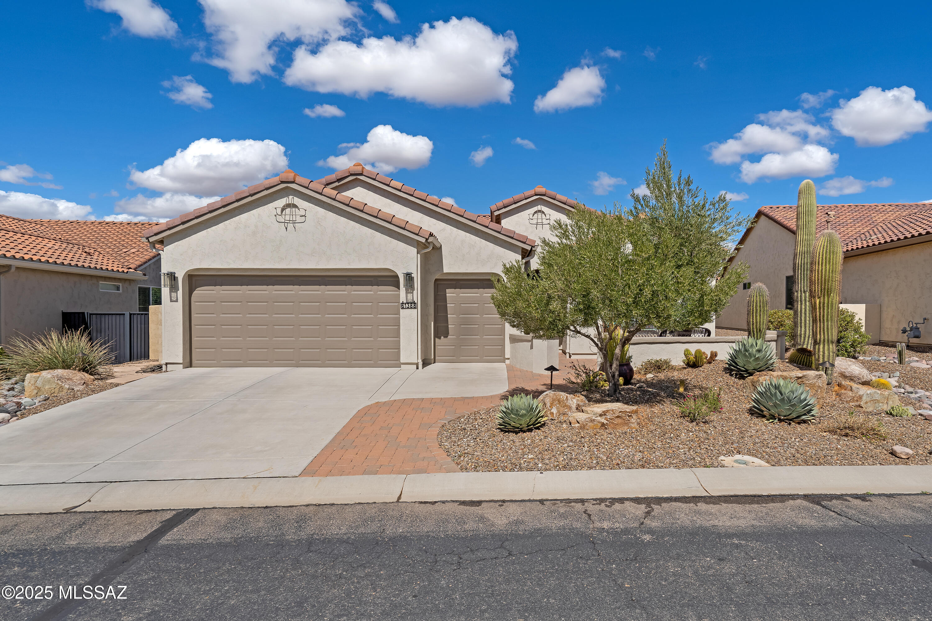 61388 E Happy Jack Trail