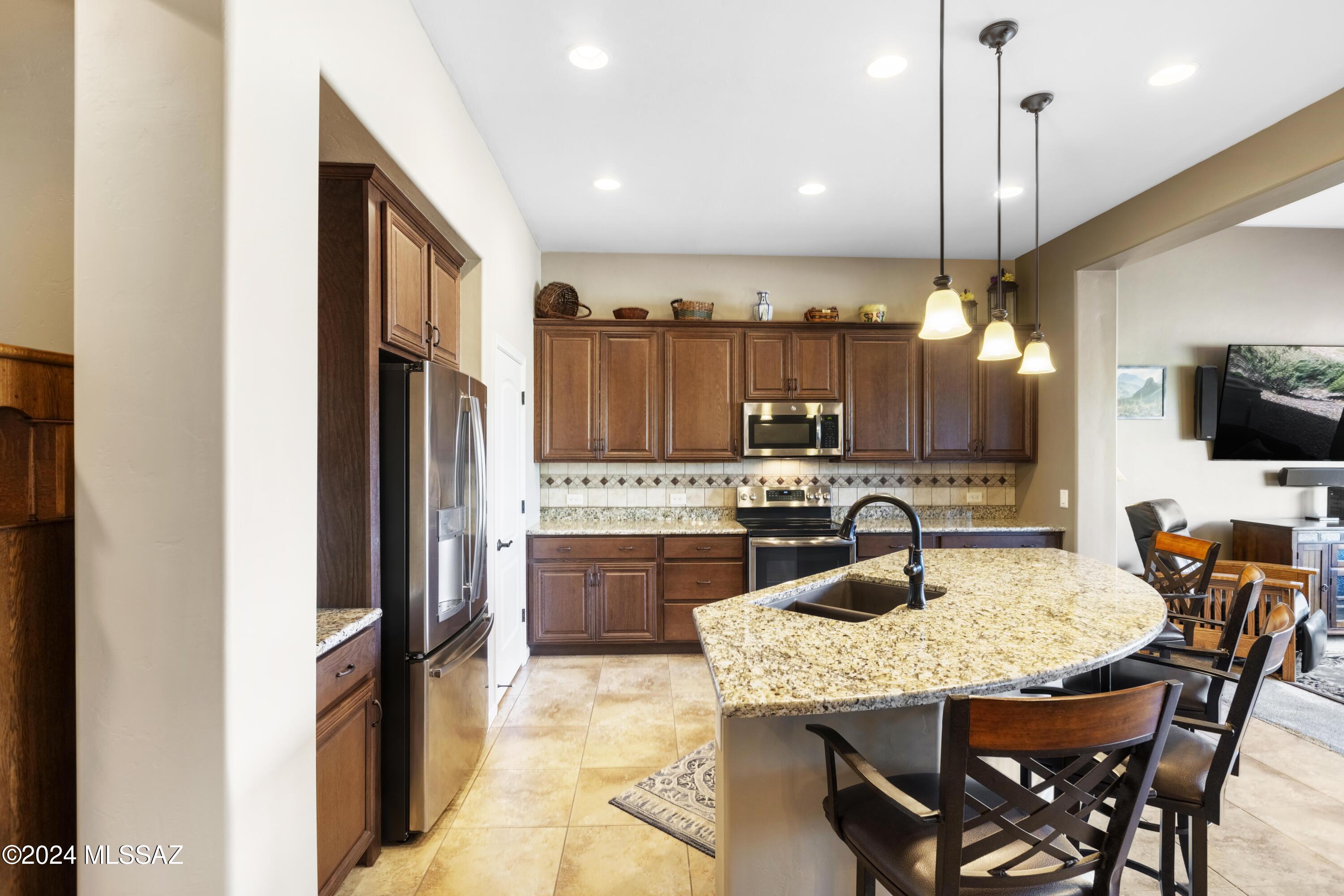 61706 E Happy Jack Trail