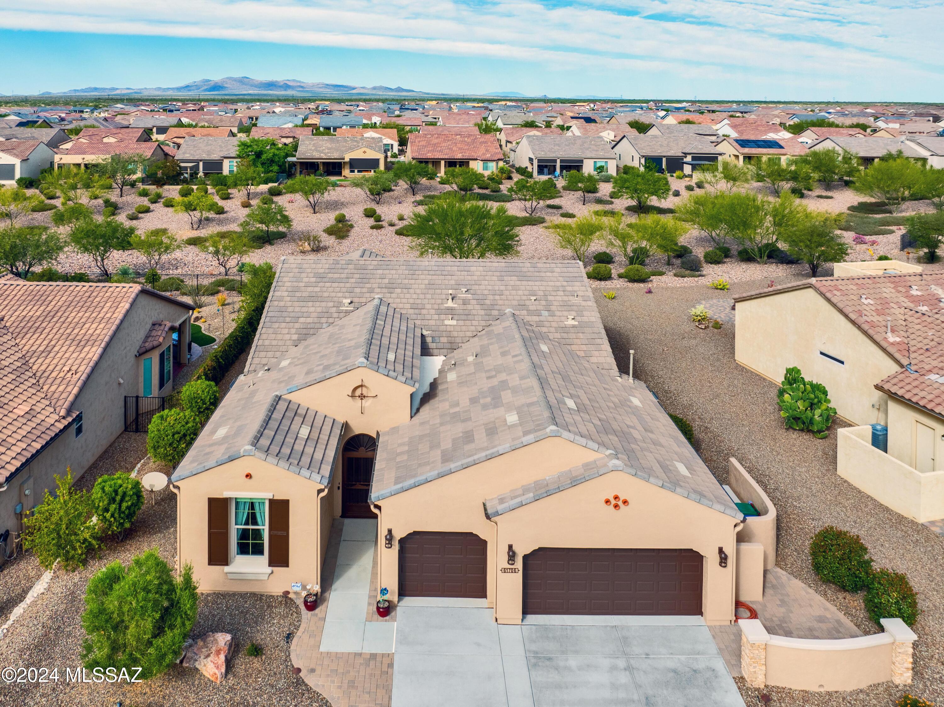 61706 E Happy Jack Trail