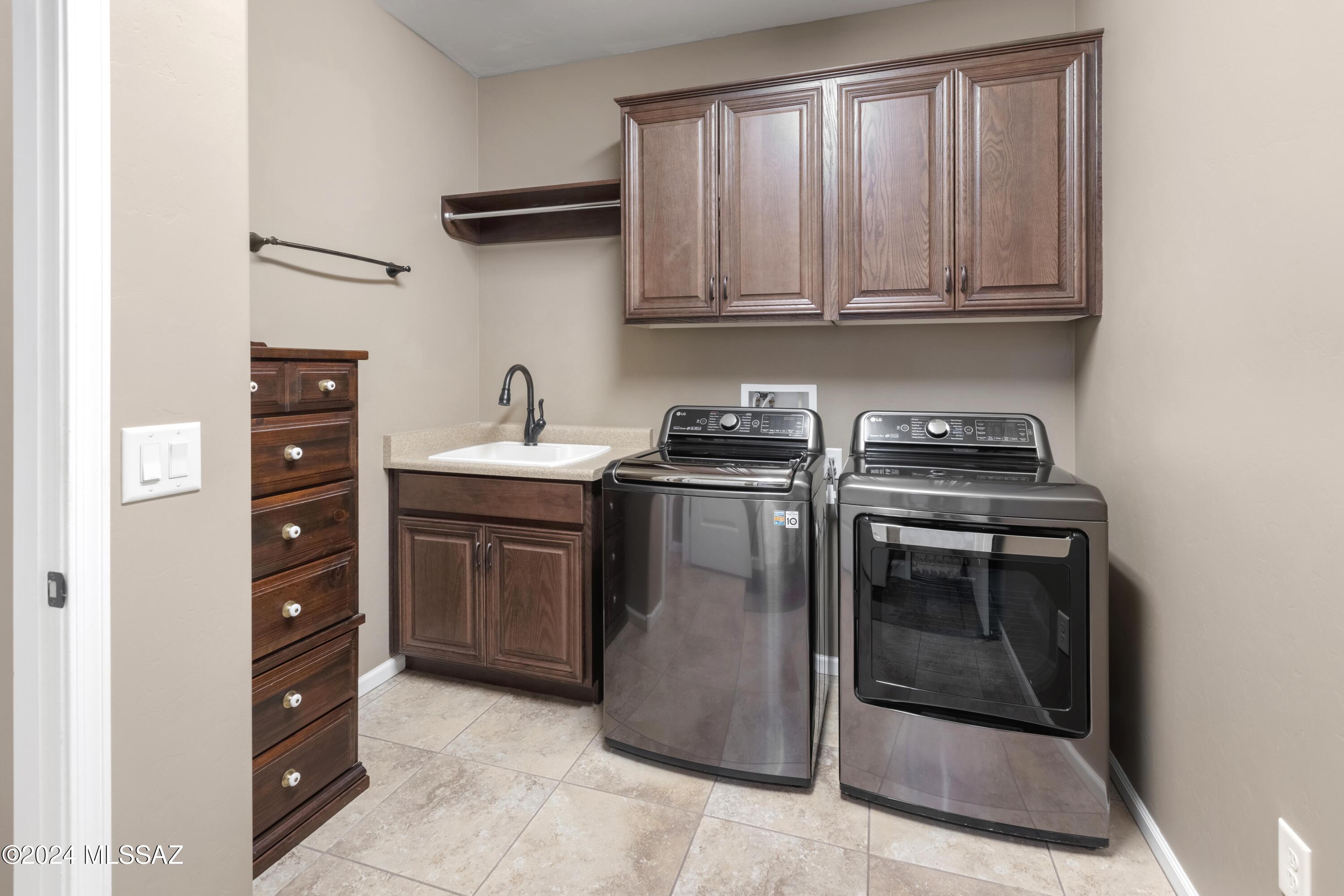 61706 E Happy Jack Trail