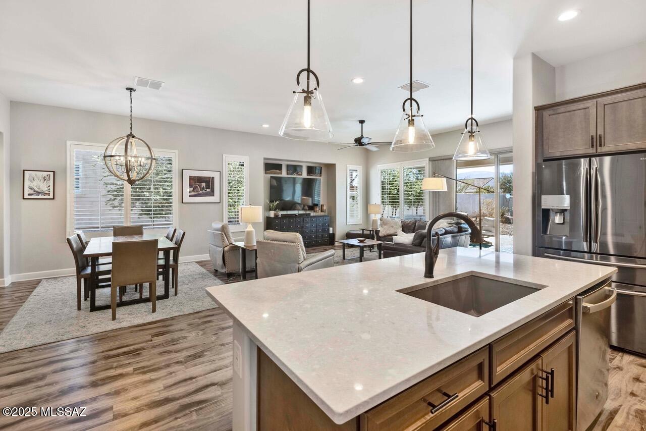 61755 E Marble Drive