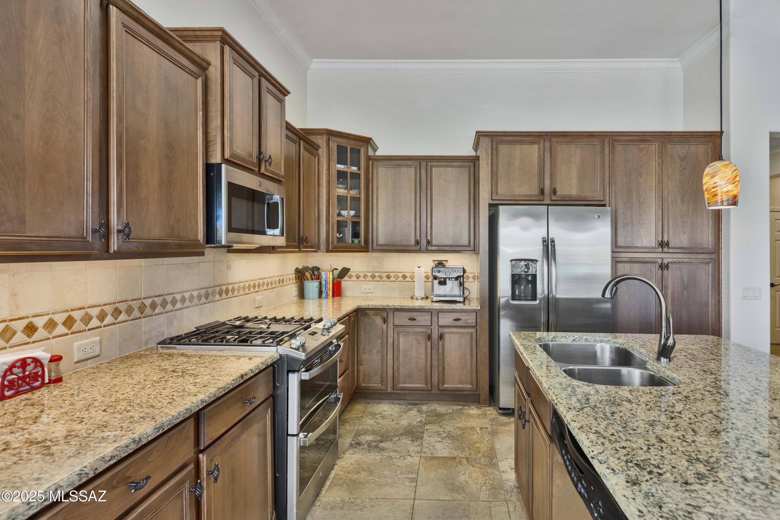 60333 E Ankole Drive