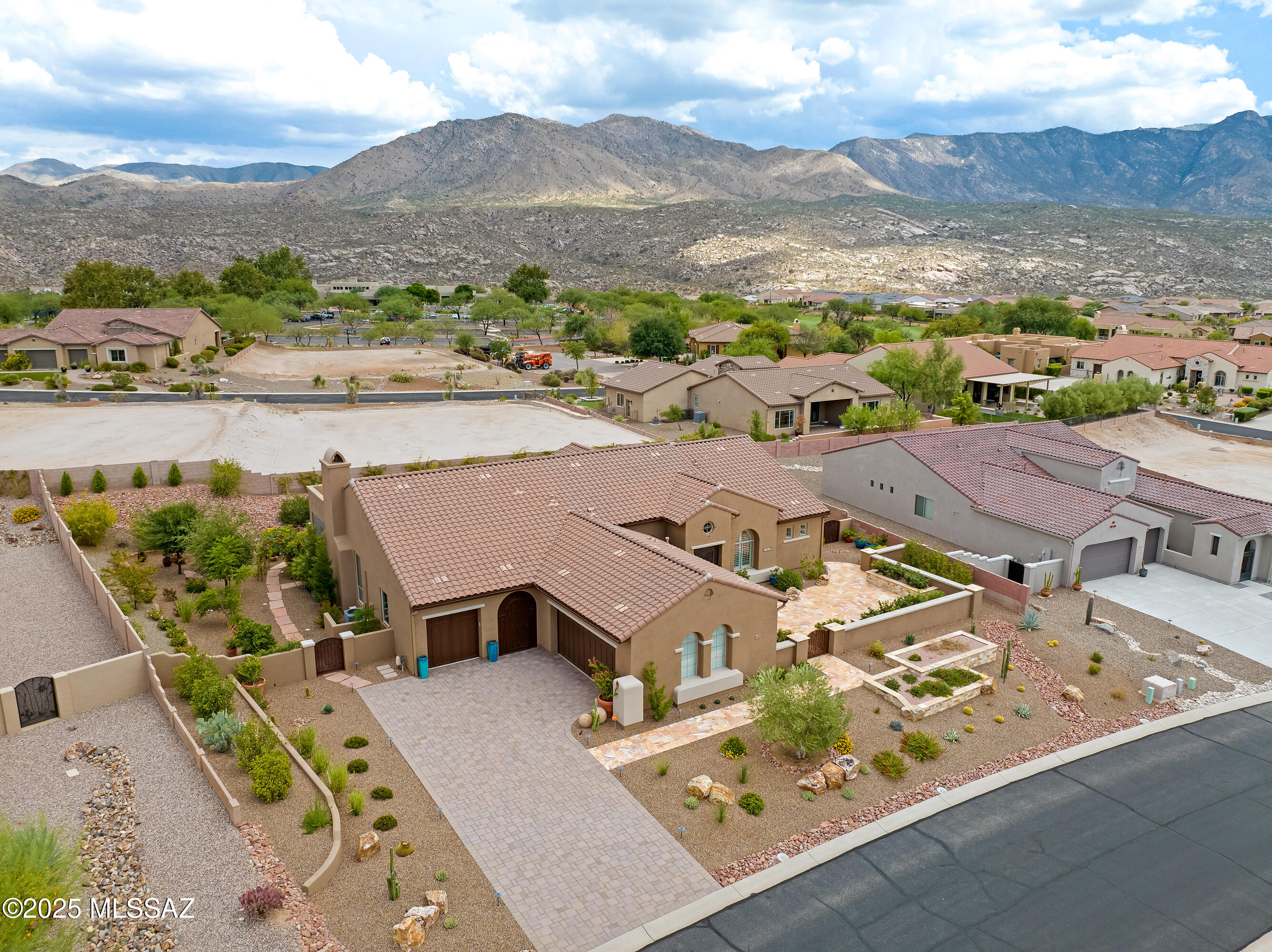 36239 S Cypress Drive