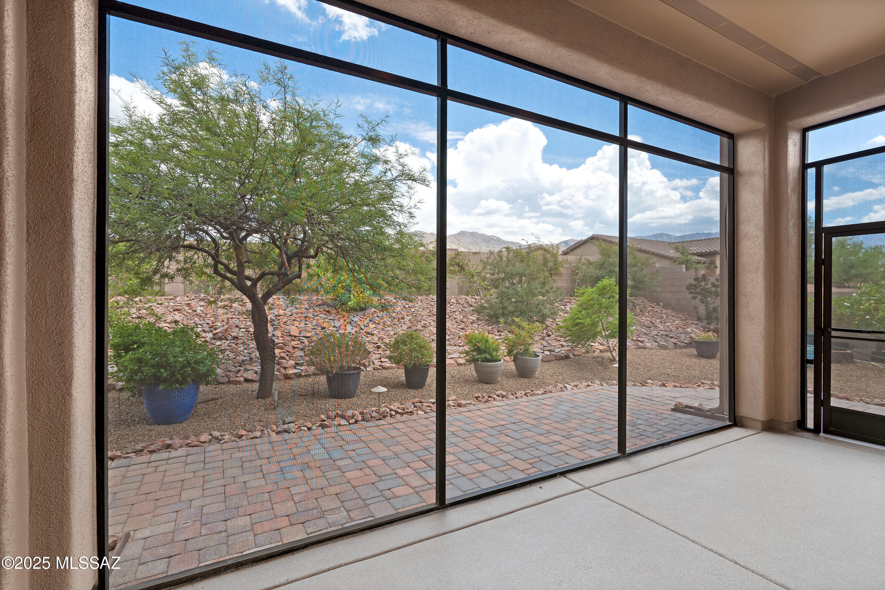 36239 S Cypress Drive