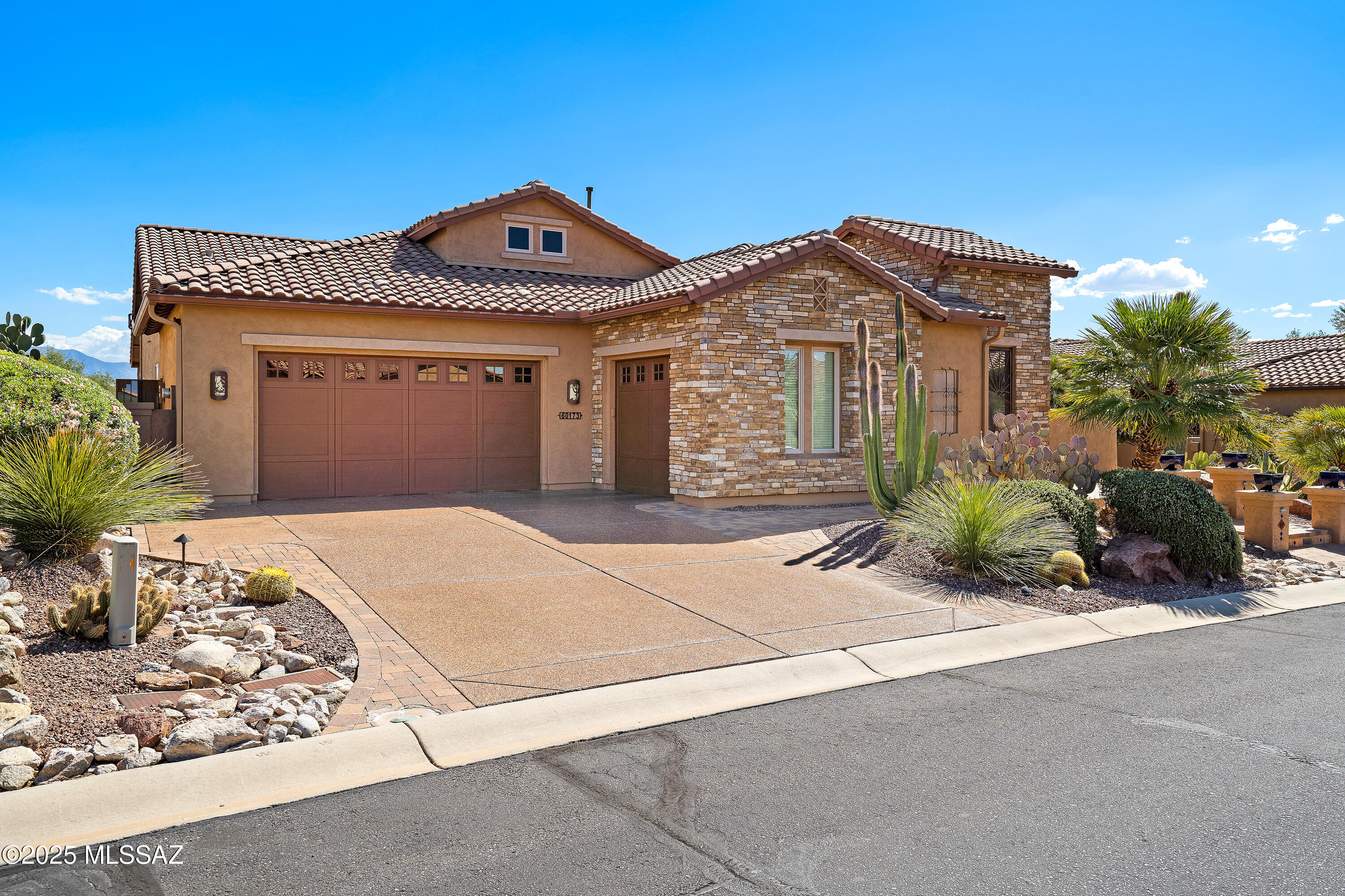 60173 E Arroyo Grande Drive