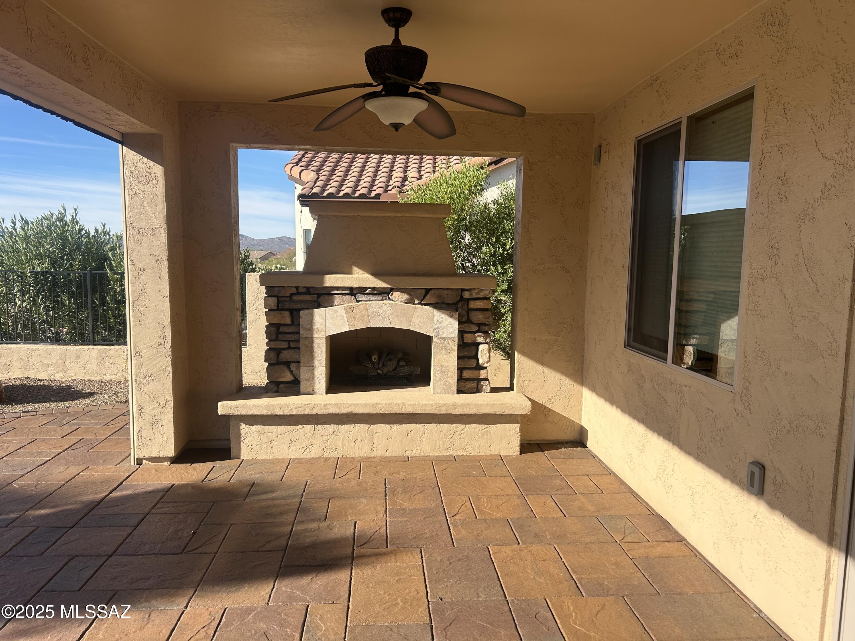 60255 E Ankole Drive