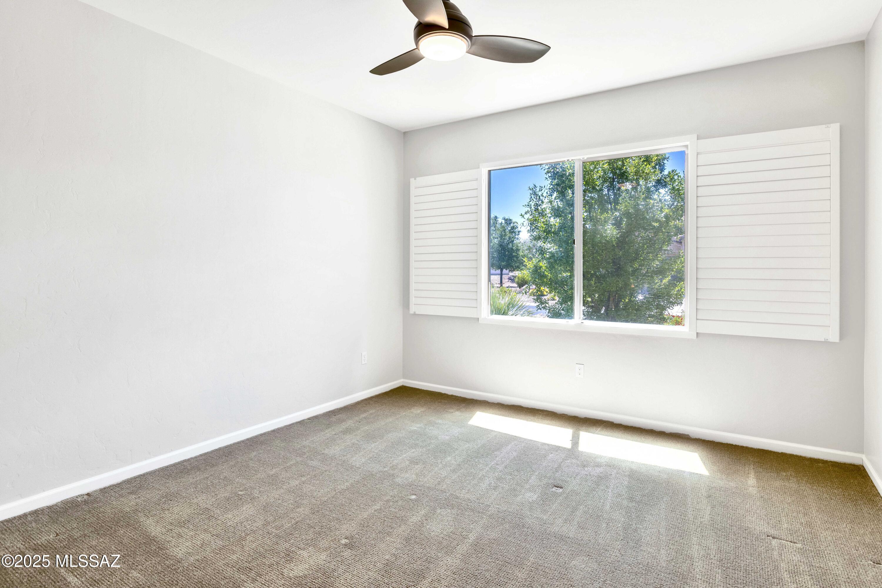 31226 S One Horse Lane