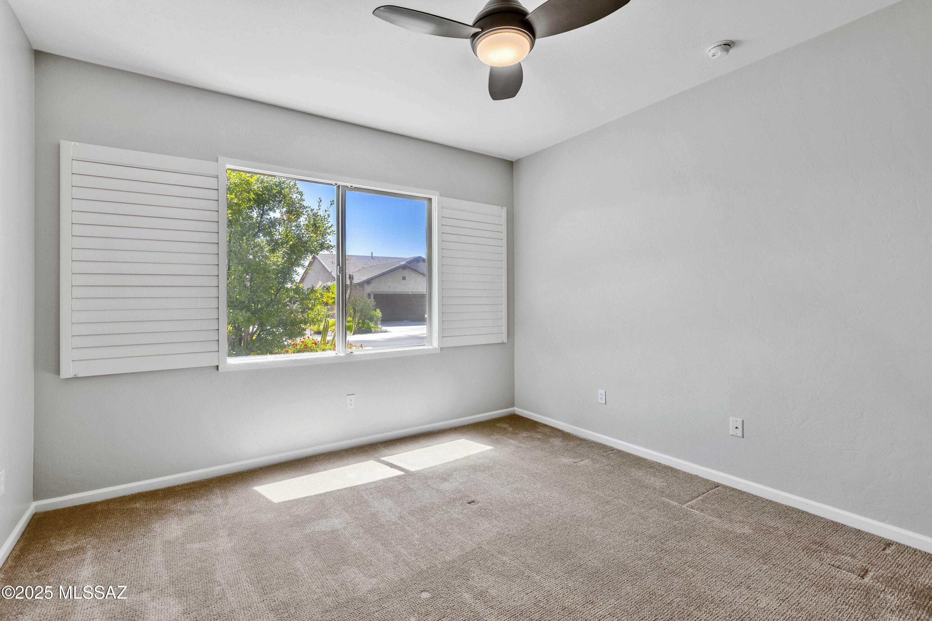 31226 S One Horse Lane