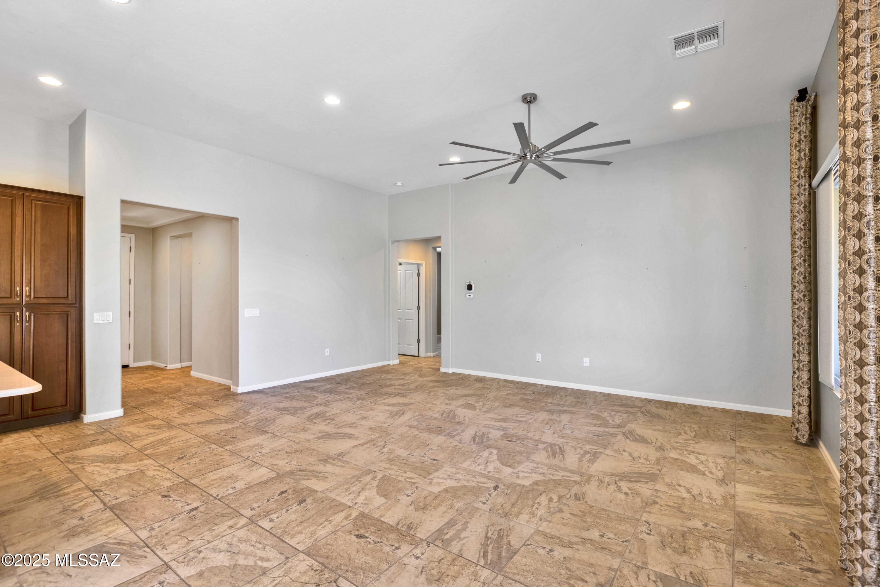 31226 S One Horse Lane