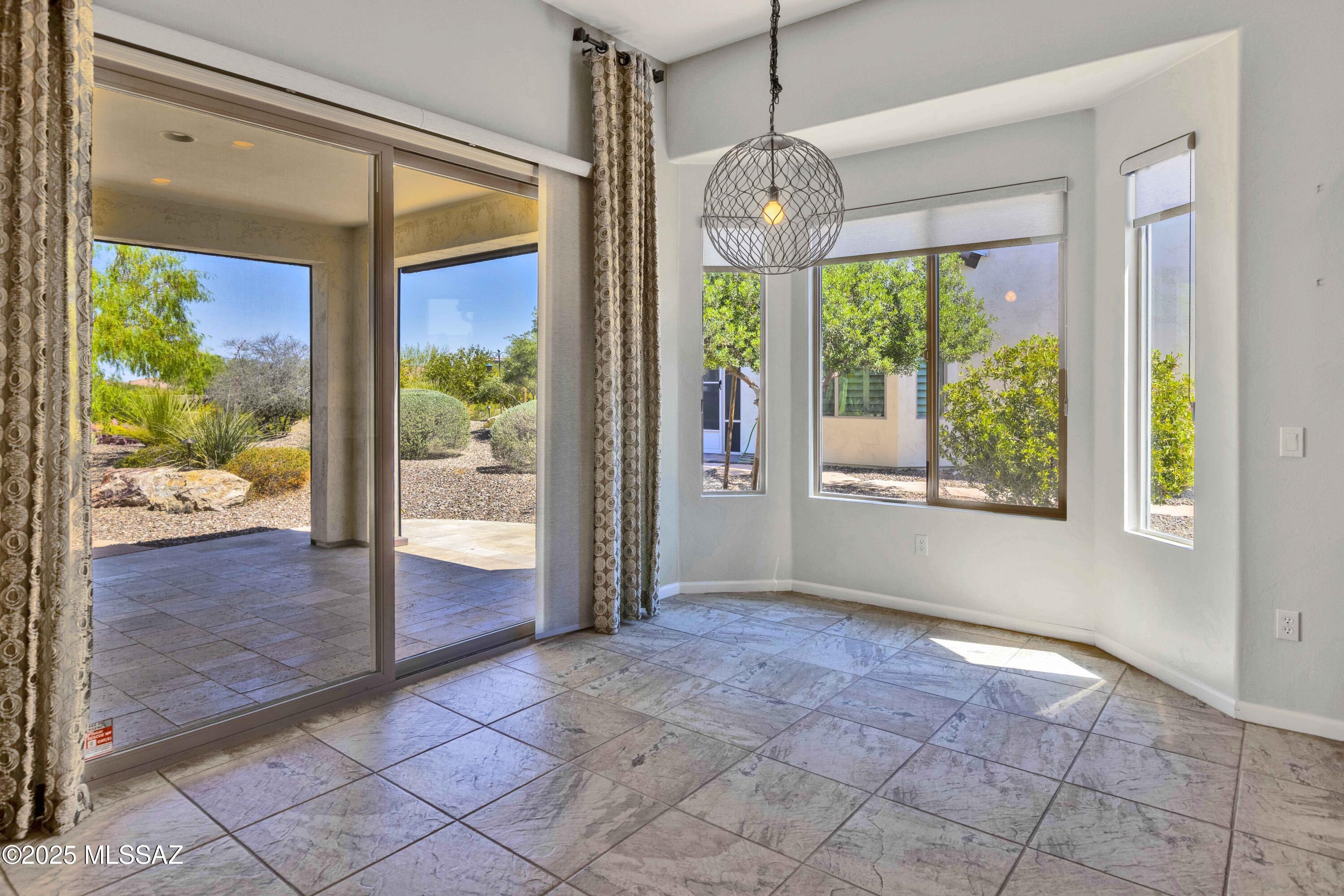 31226 S One Horse Lane