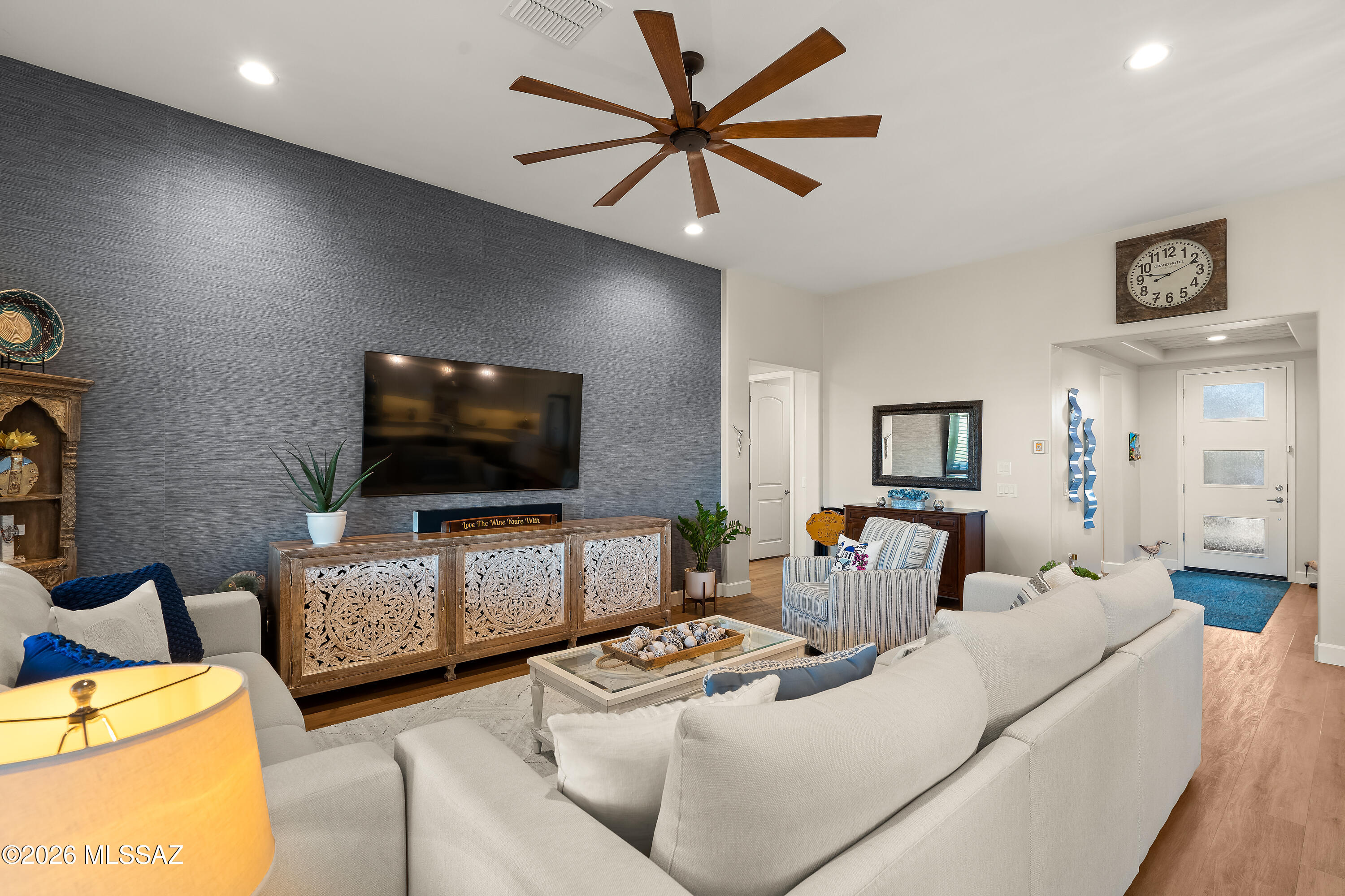 61504 E Travertine Street