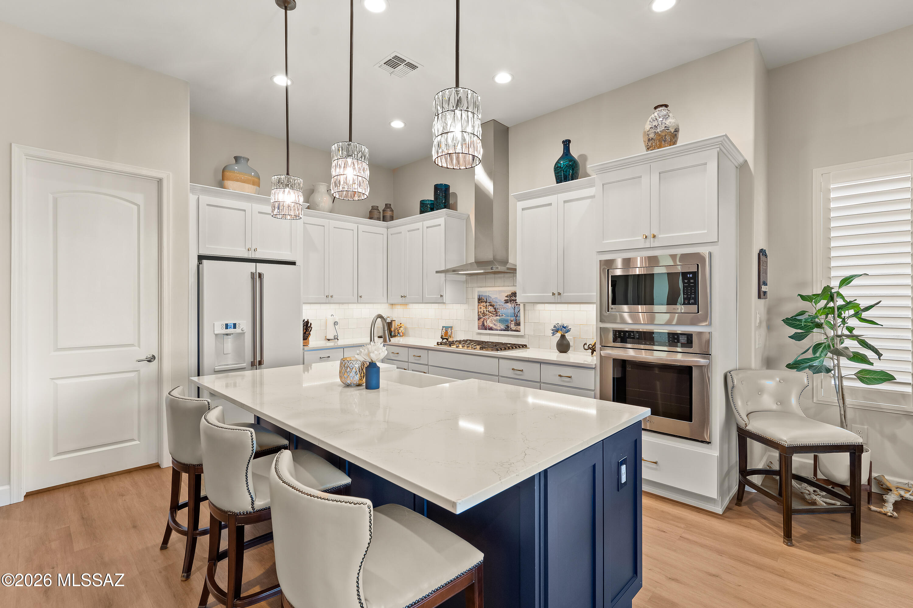 61504 E Travertine Street