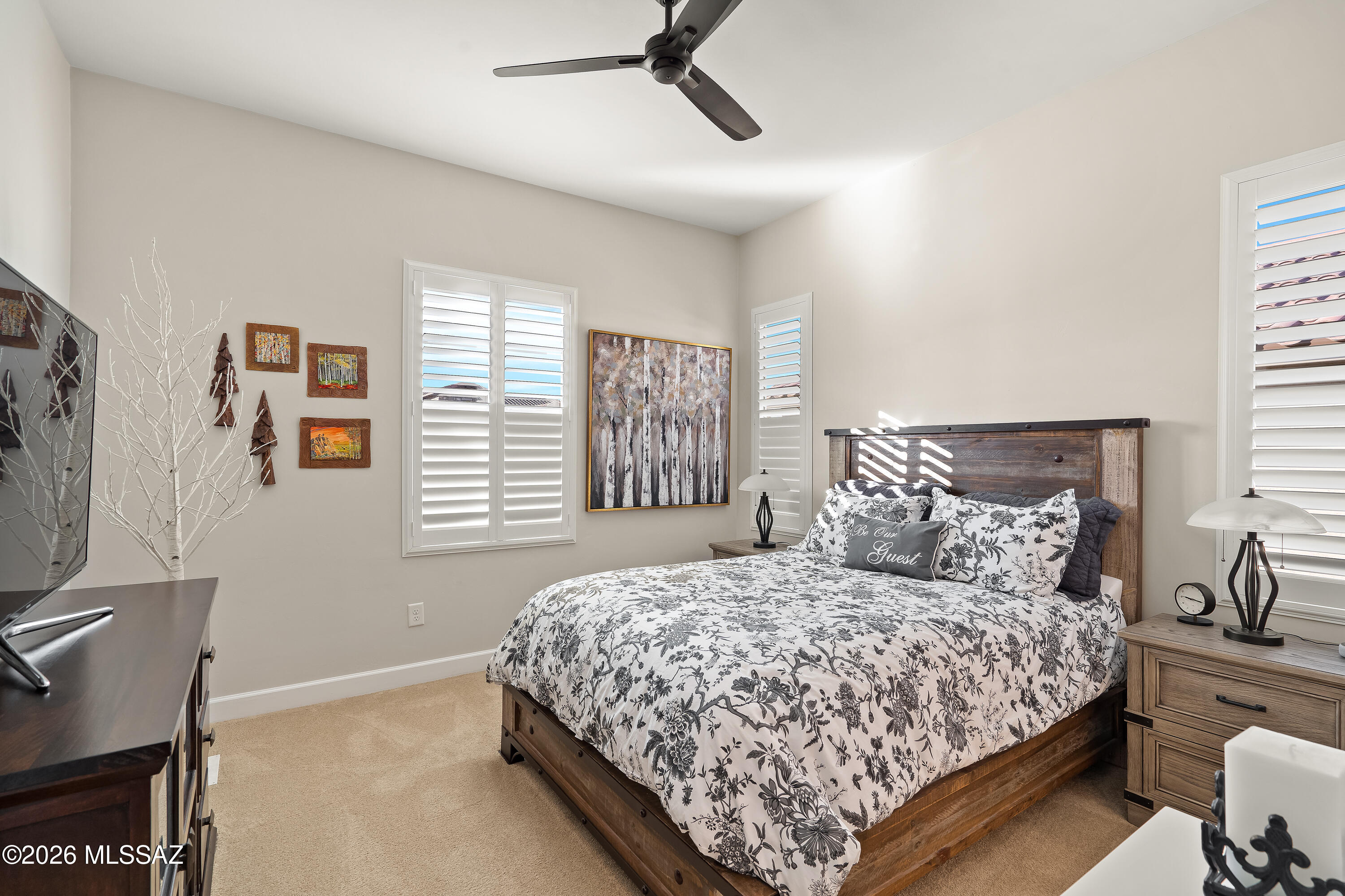 61504 E Travertine Street