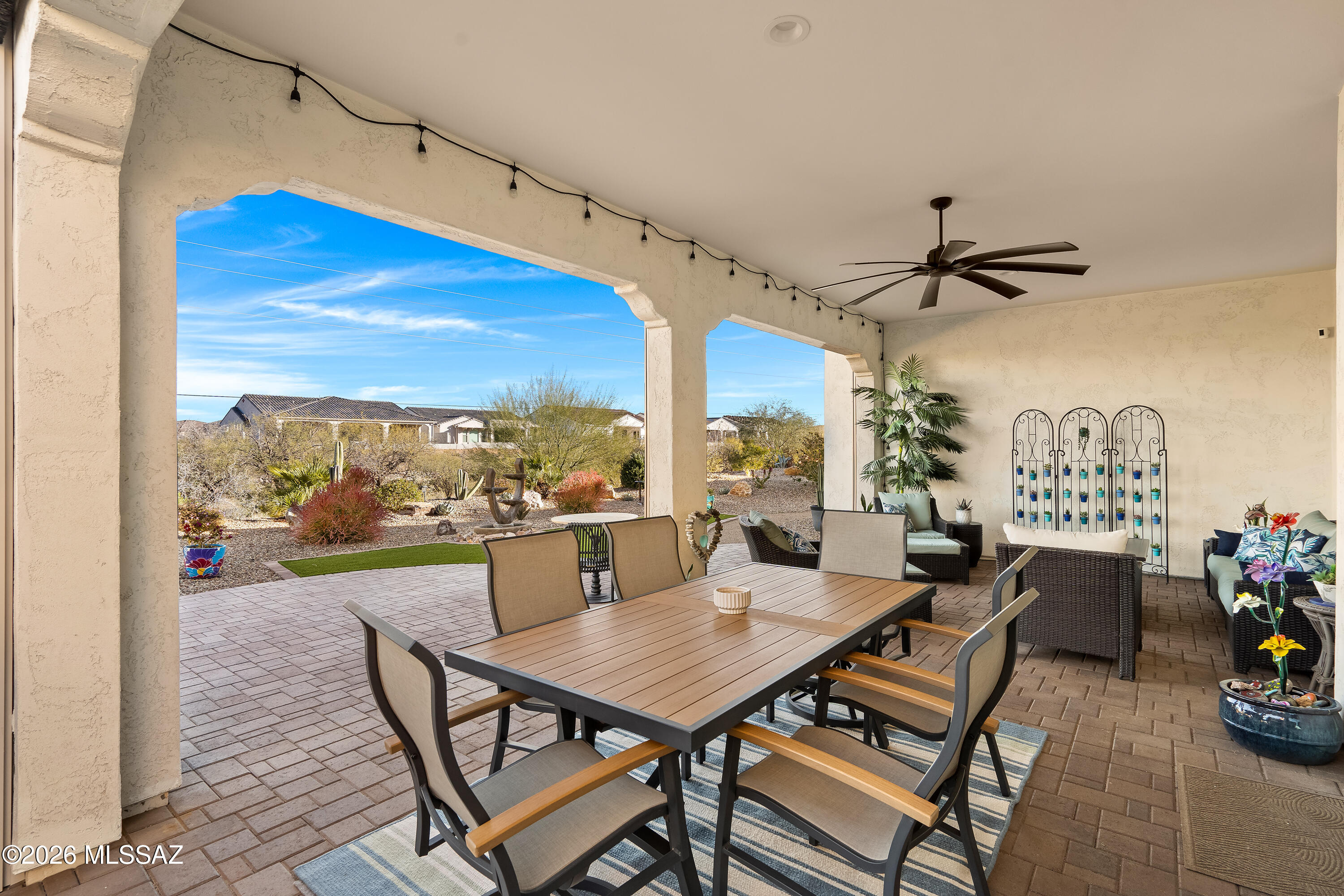 61504 E Travertine Street