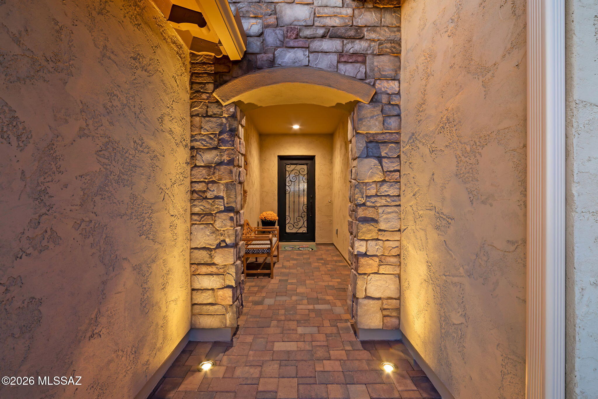 61868 E Travertine Street