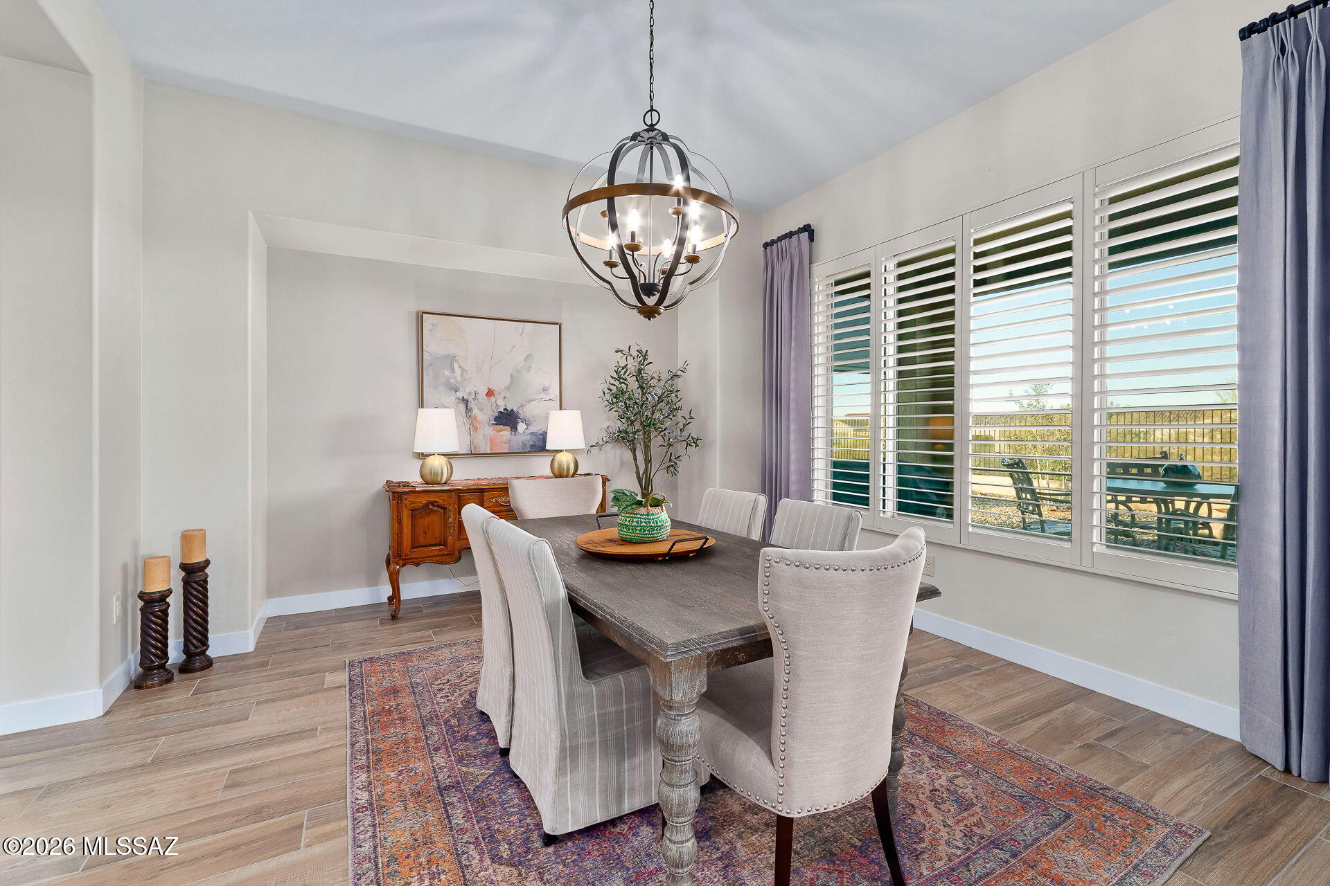 61868 E Travertine Street