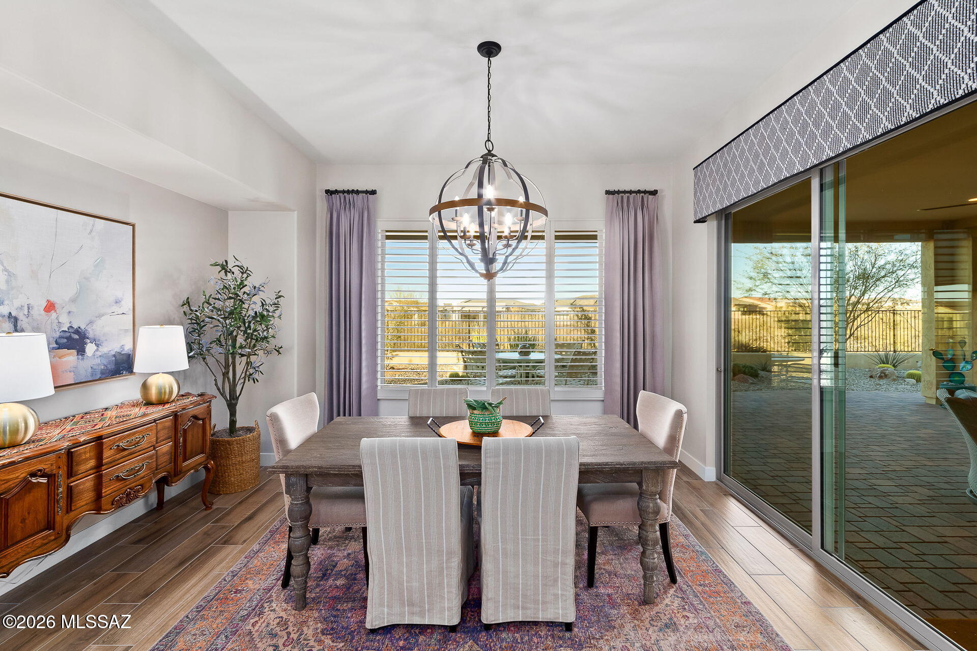 61868 E Travertine Street