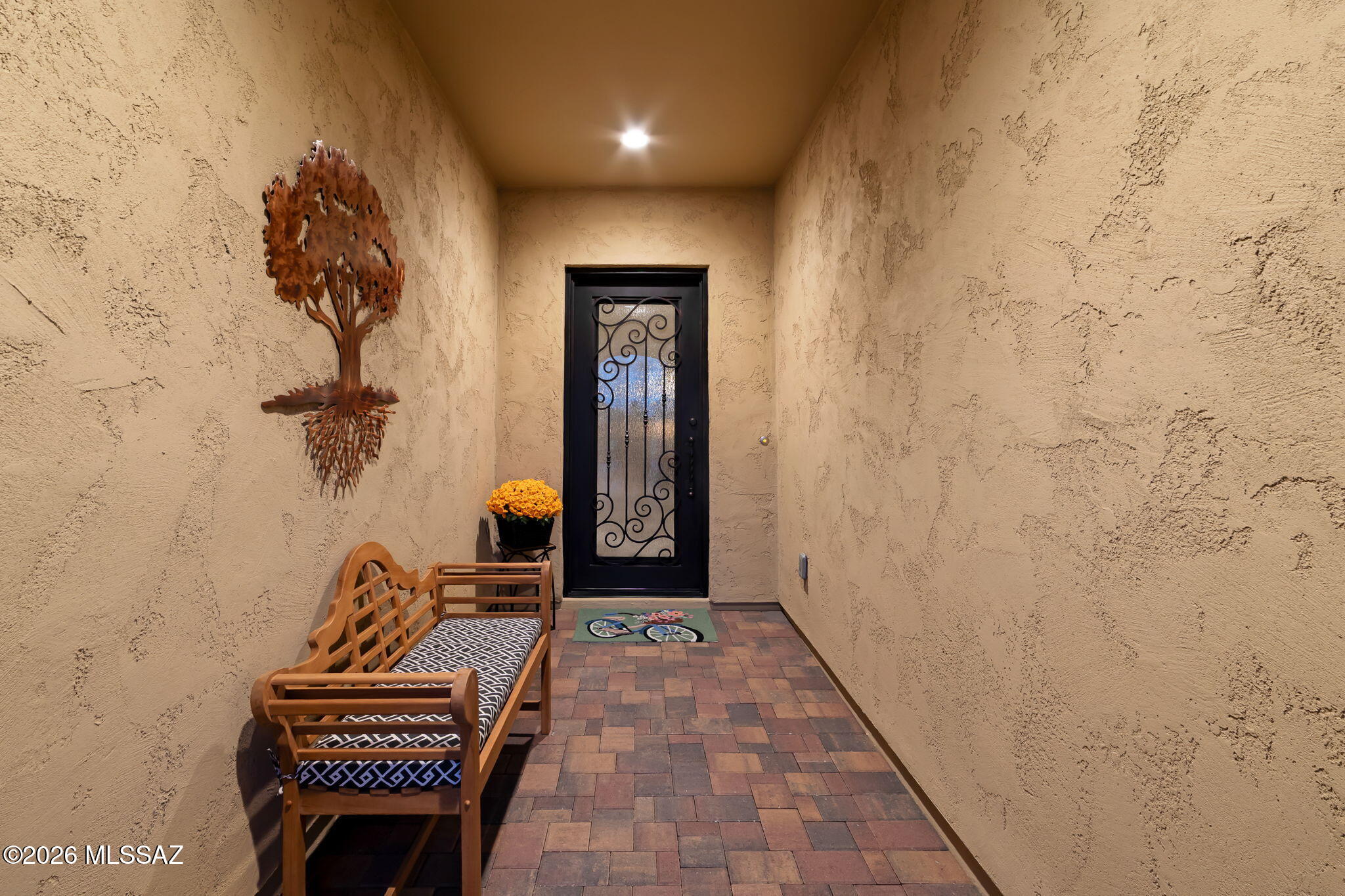 61868 E Travertine Street