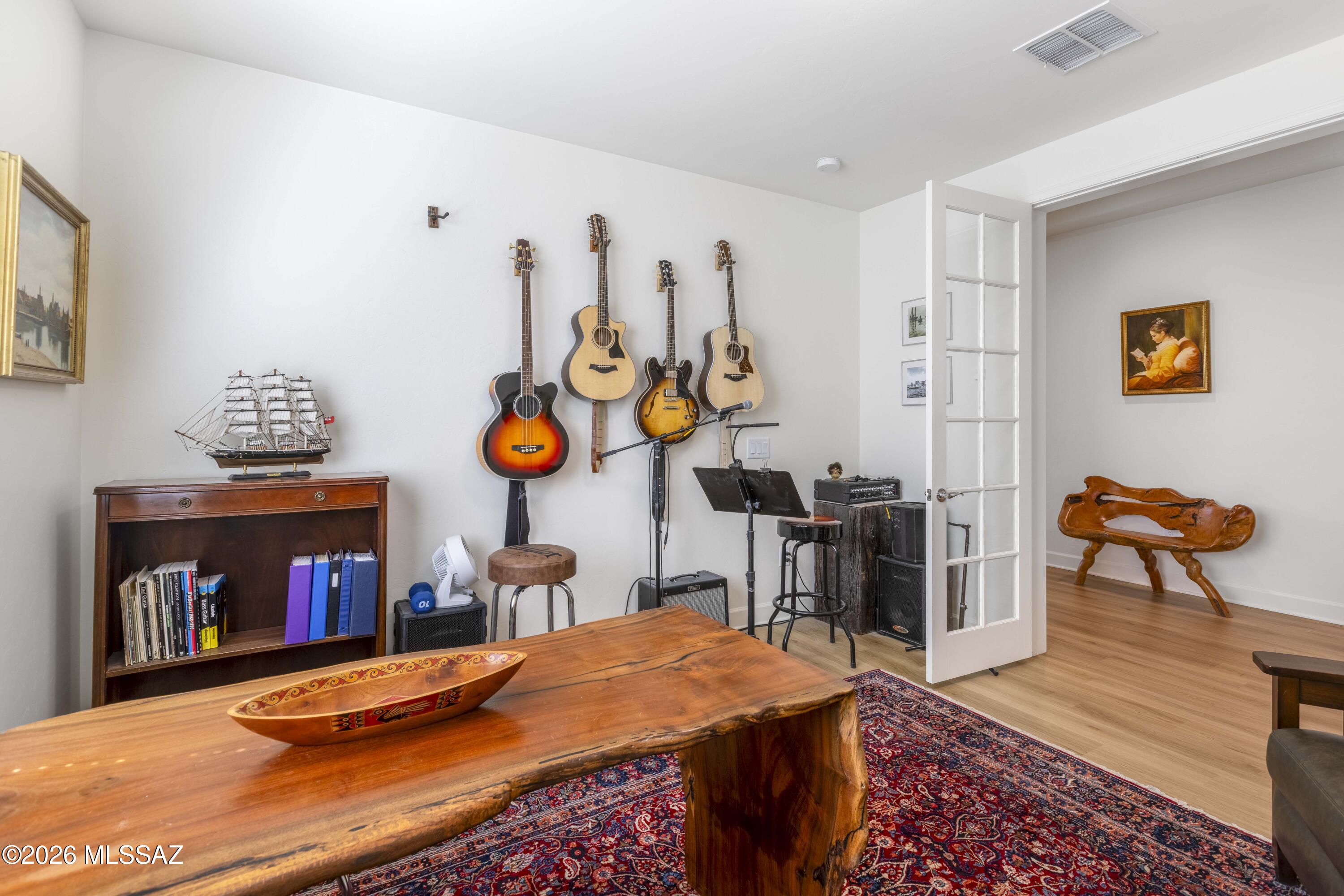 61117 E Flagstone Lane