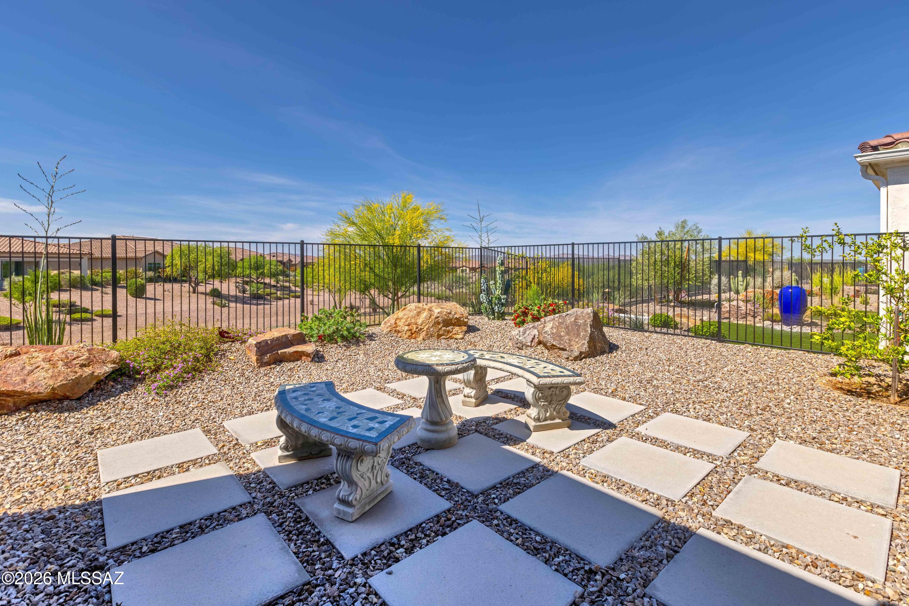 61117 E Flagstone Lane