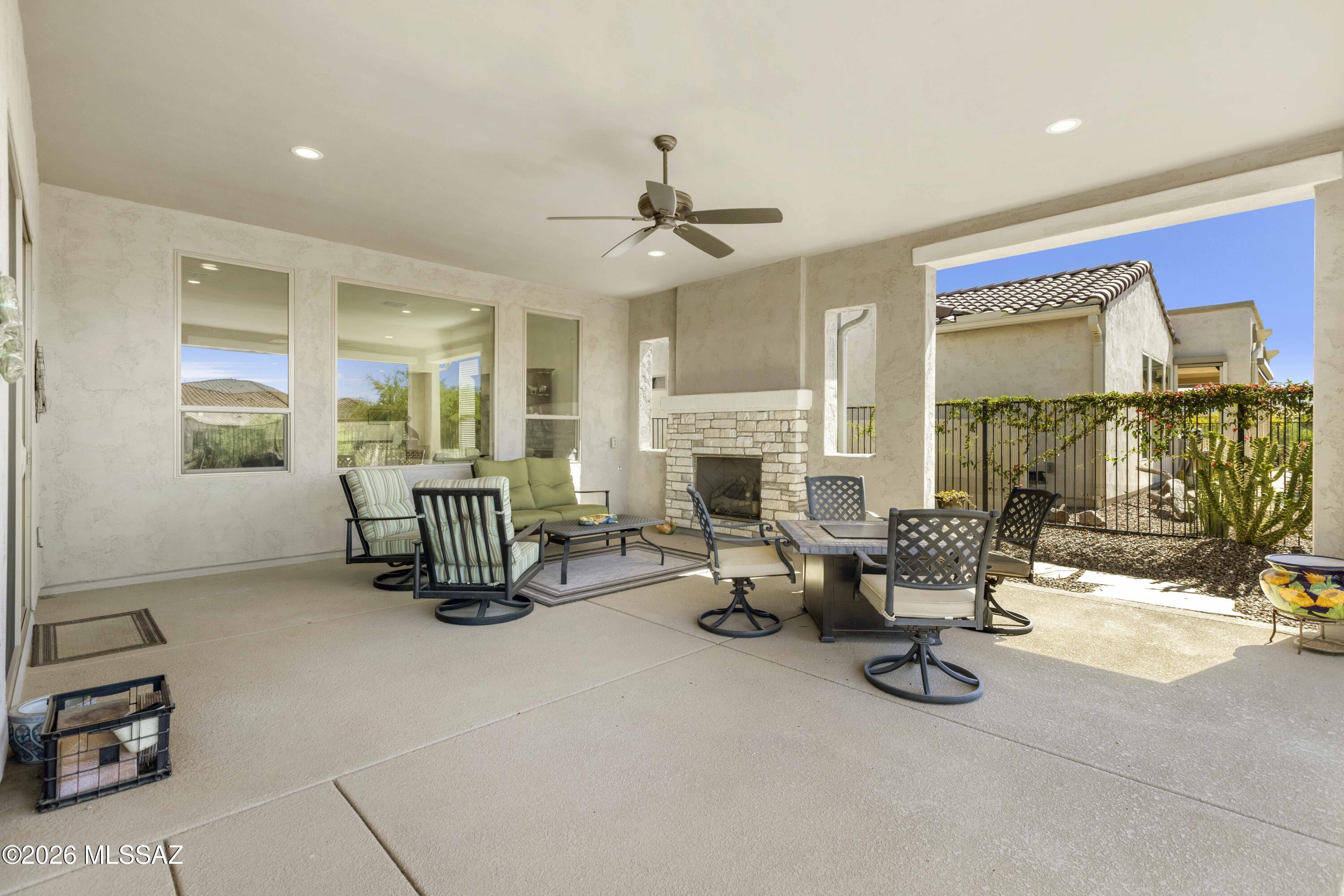 61117 E Flagstone Lane