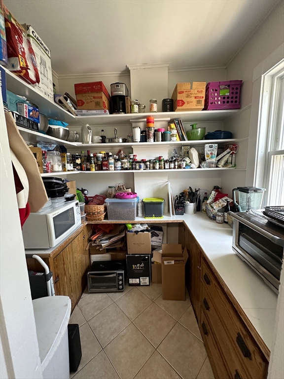 202 Franklin Street # 1