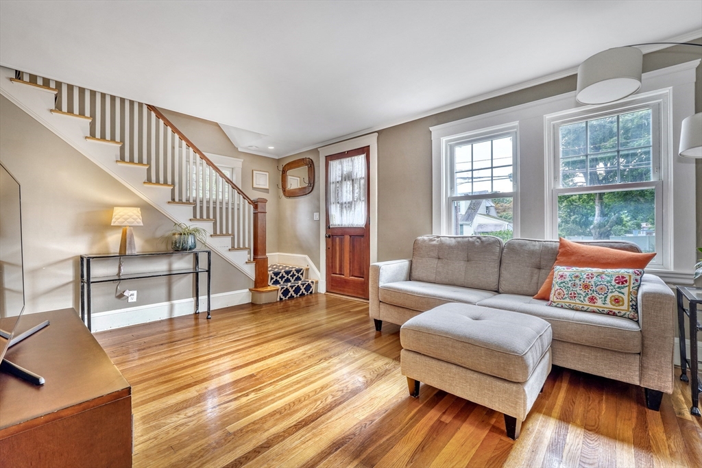 86 Pine St
