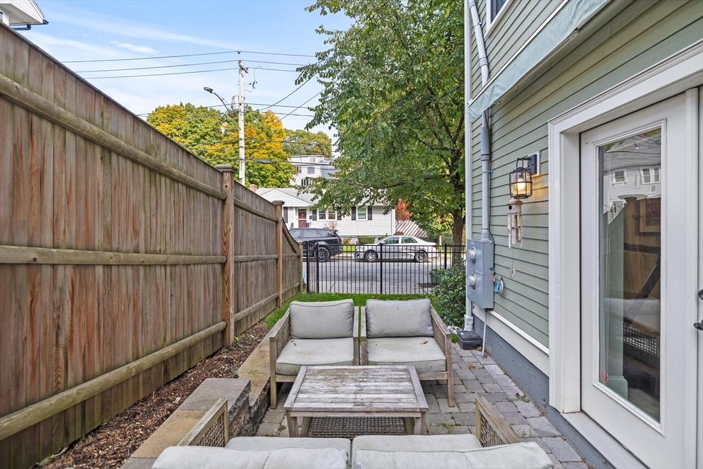 94 Cornell St # A