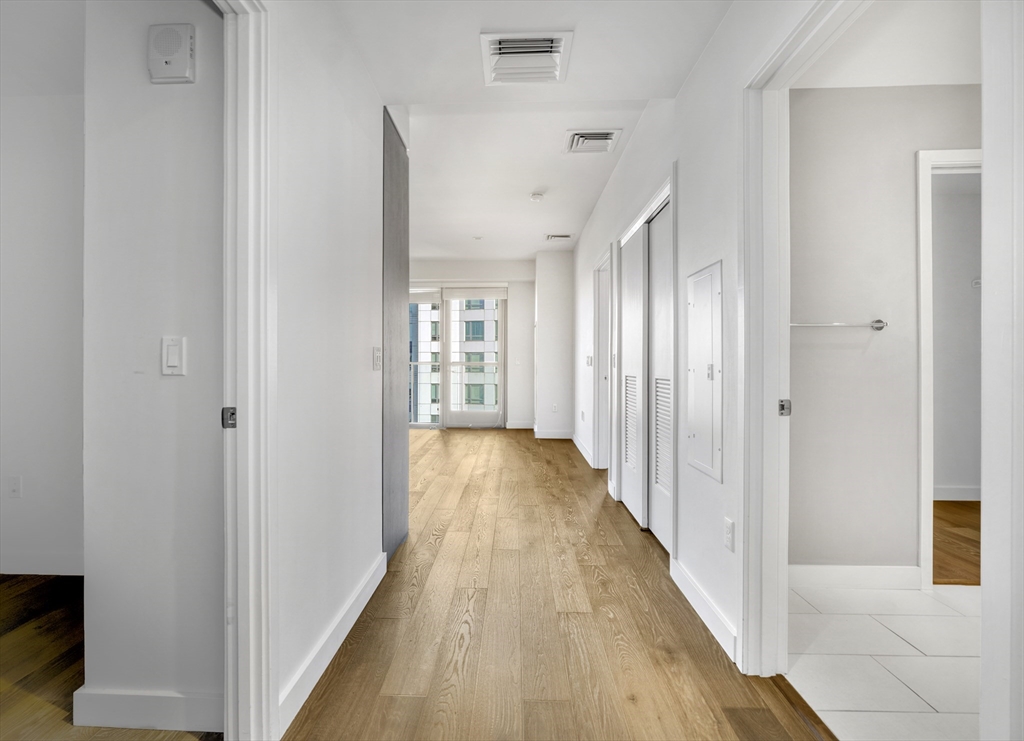 375 Canal Street # 1009