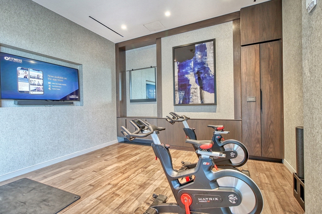 375 Canal Street # 1009
