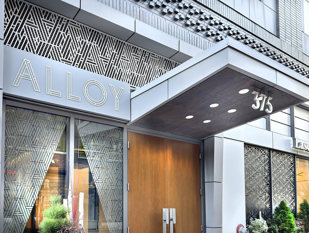 375 Canal Street # 1009