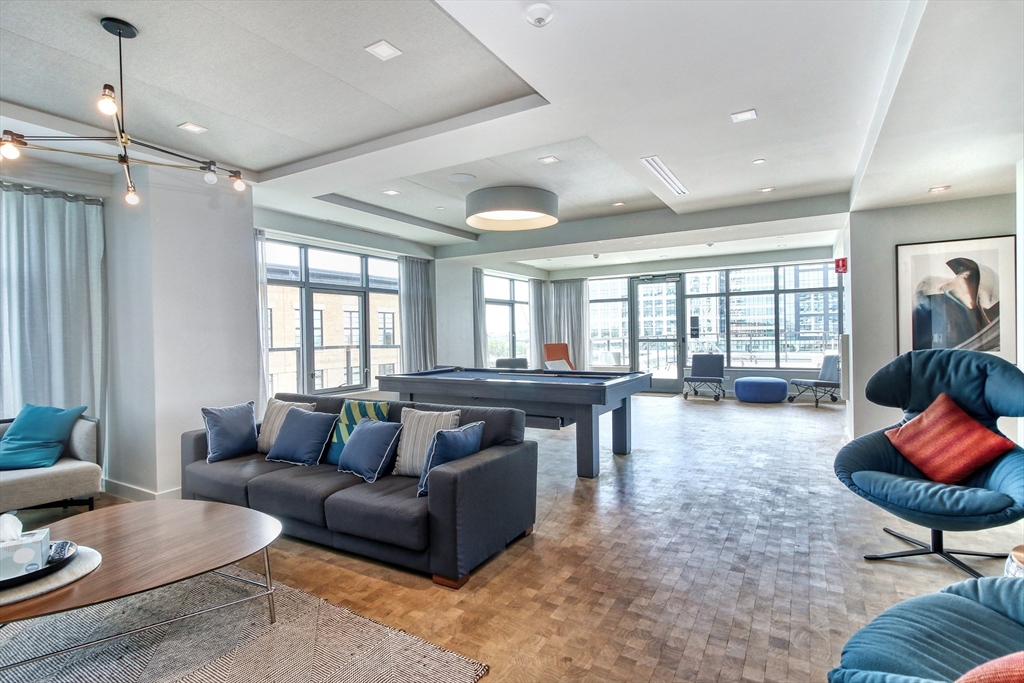 375 Canal Street # 1009