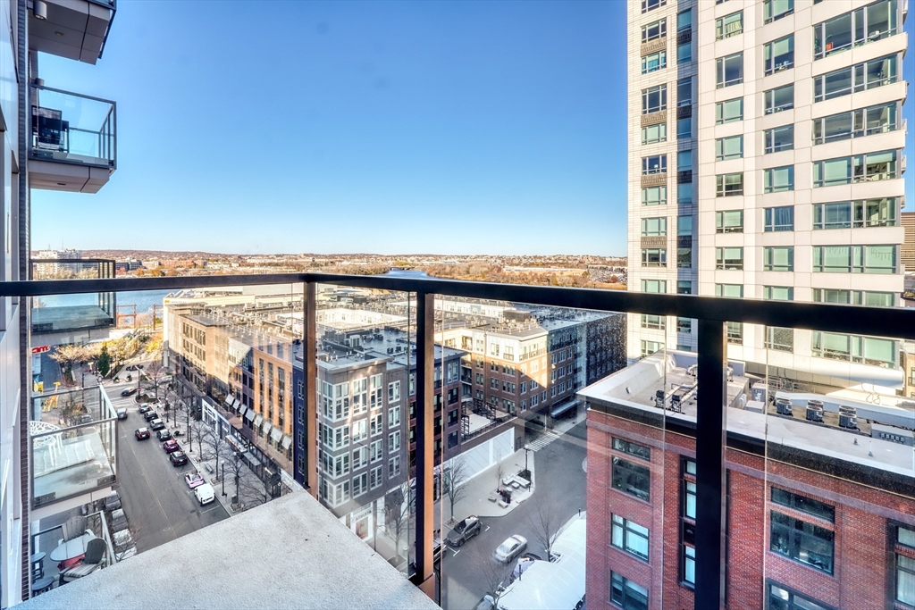 375 Canal Street # 1009