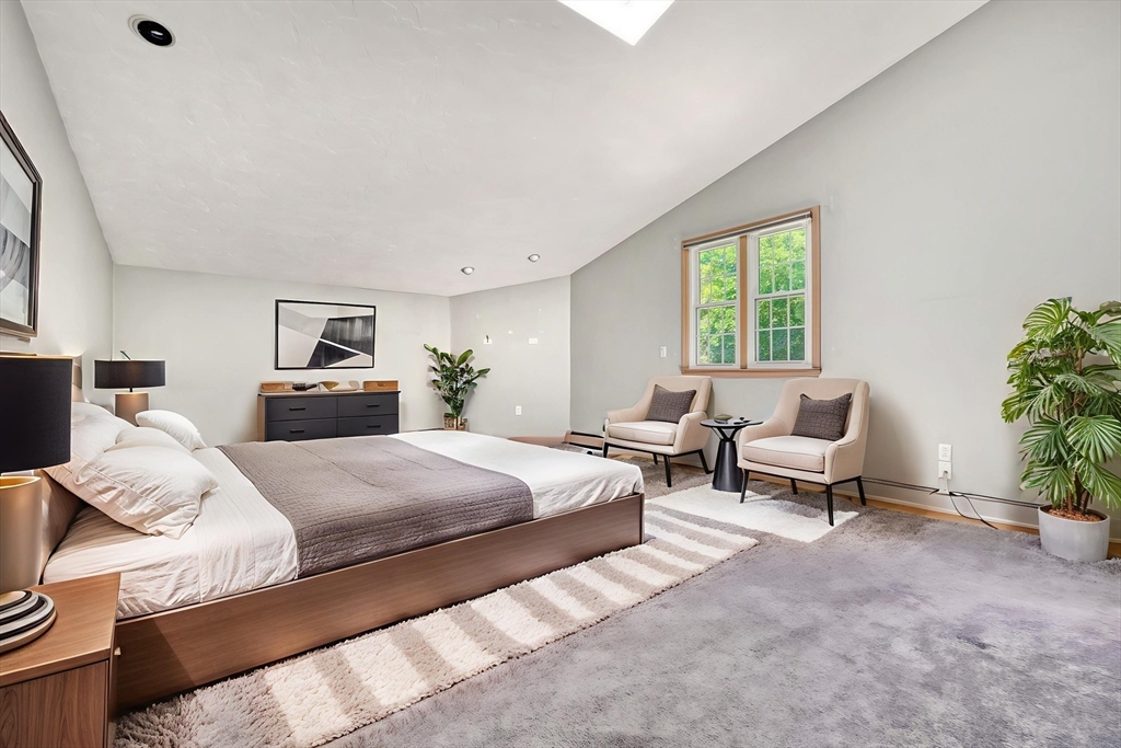 4 Aricia Ln