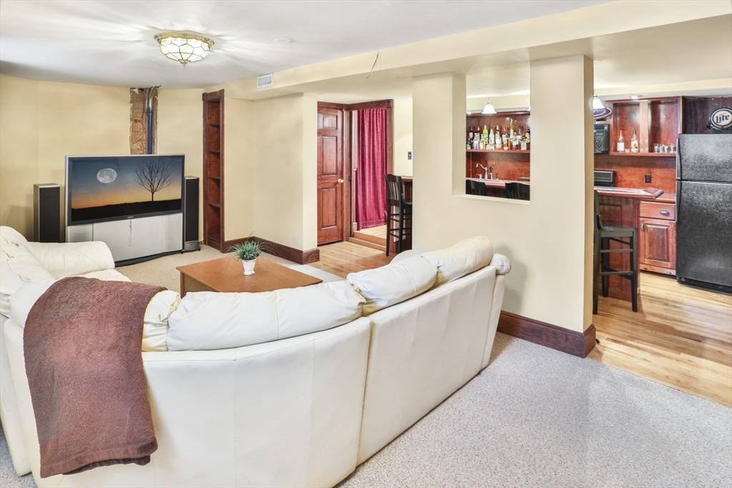 204 Franklin # 2B