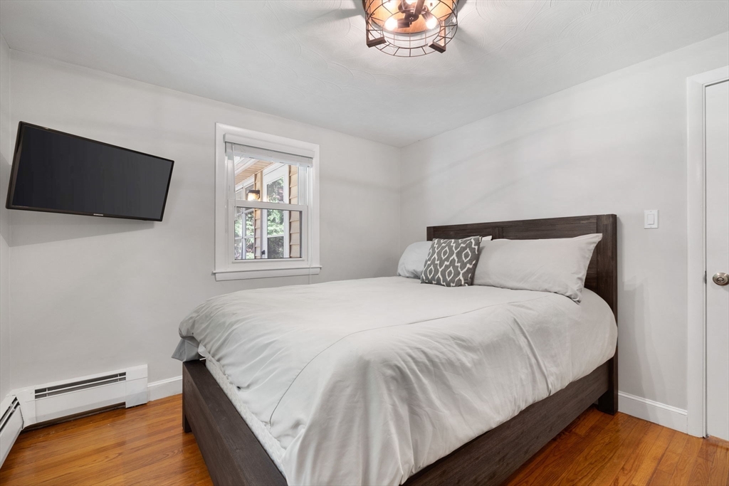10 Marie Ave