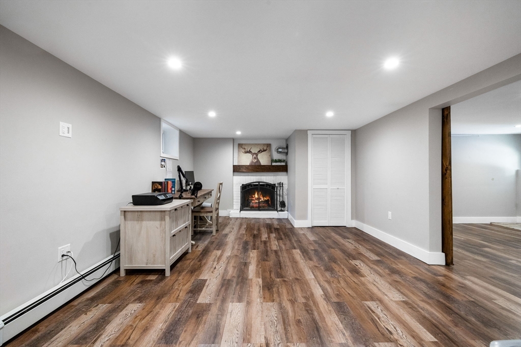 10 Marie Ave