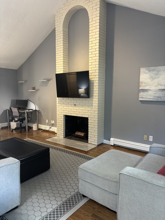 22 Grove Pl # 6