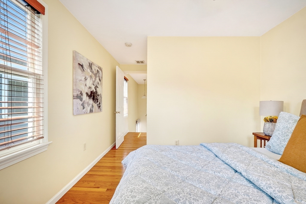 201 Main St # 21