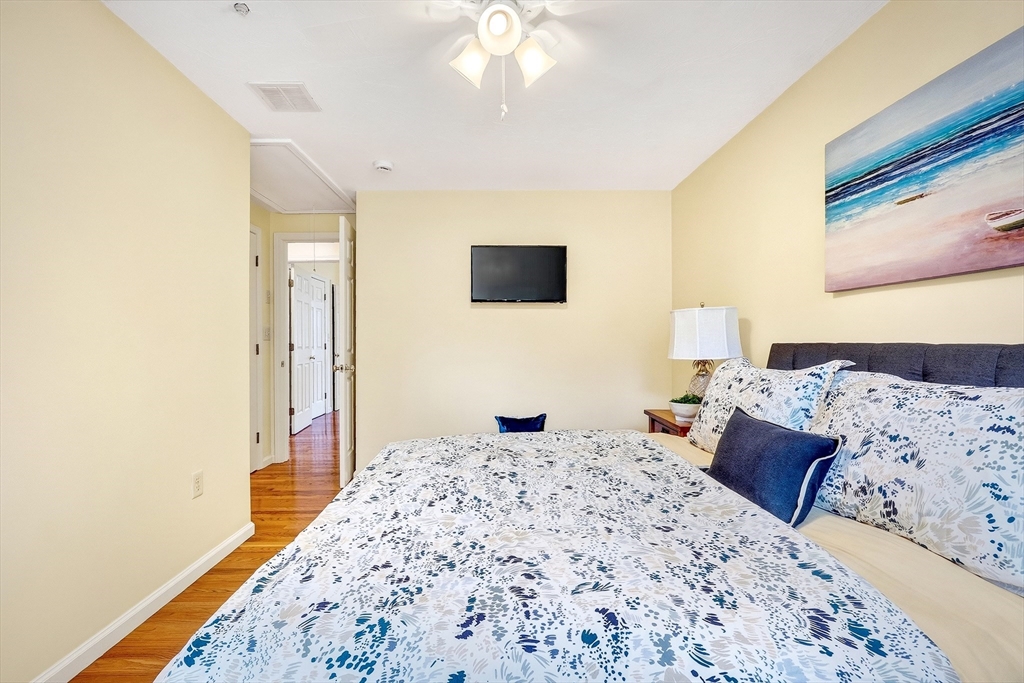 201 Main St # 21