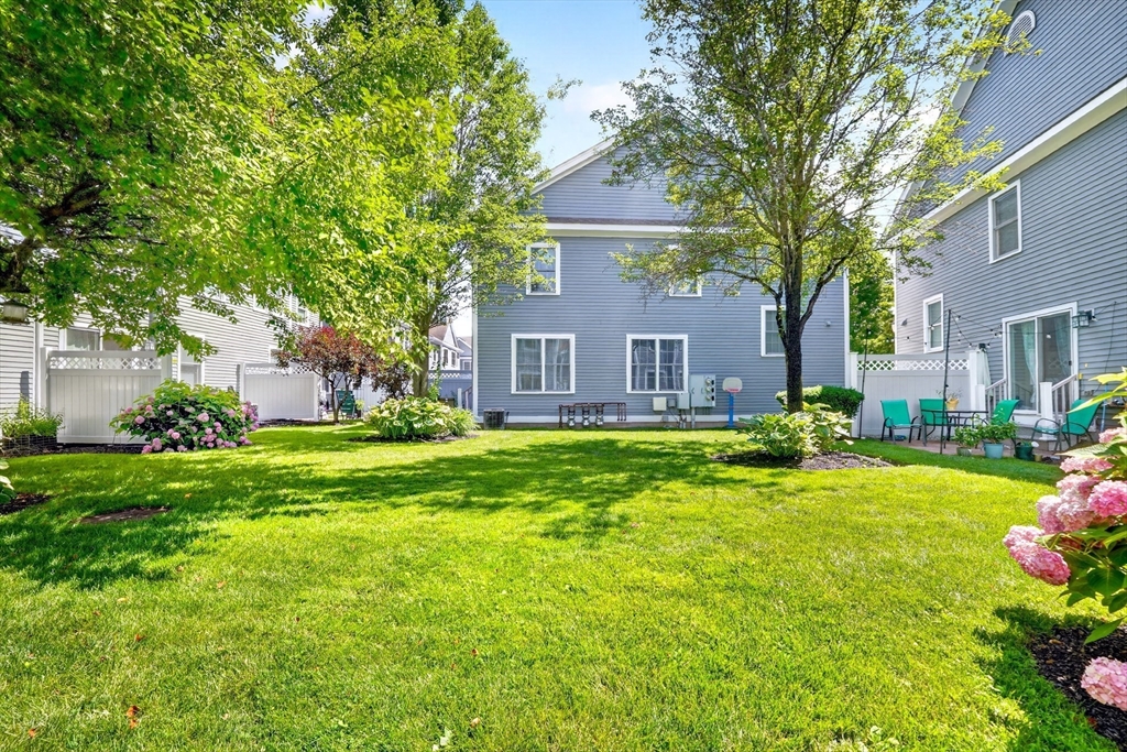201 Main St # 21
