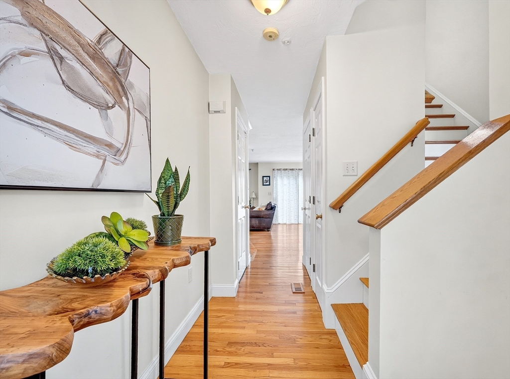 201 Main St # 21