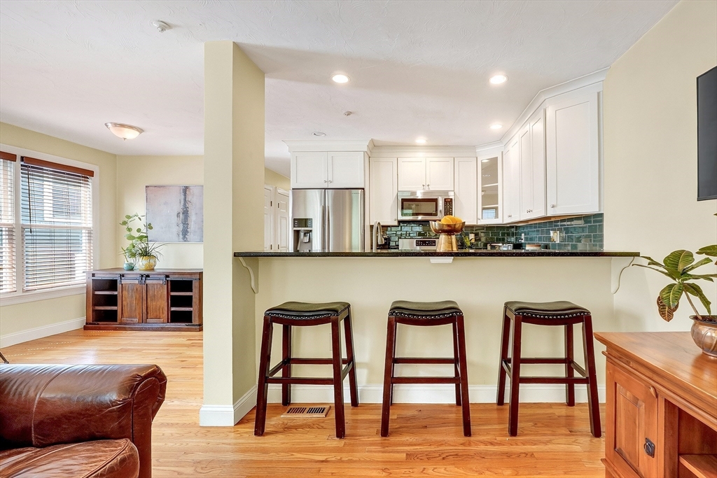 201 Main St # 21