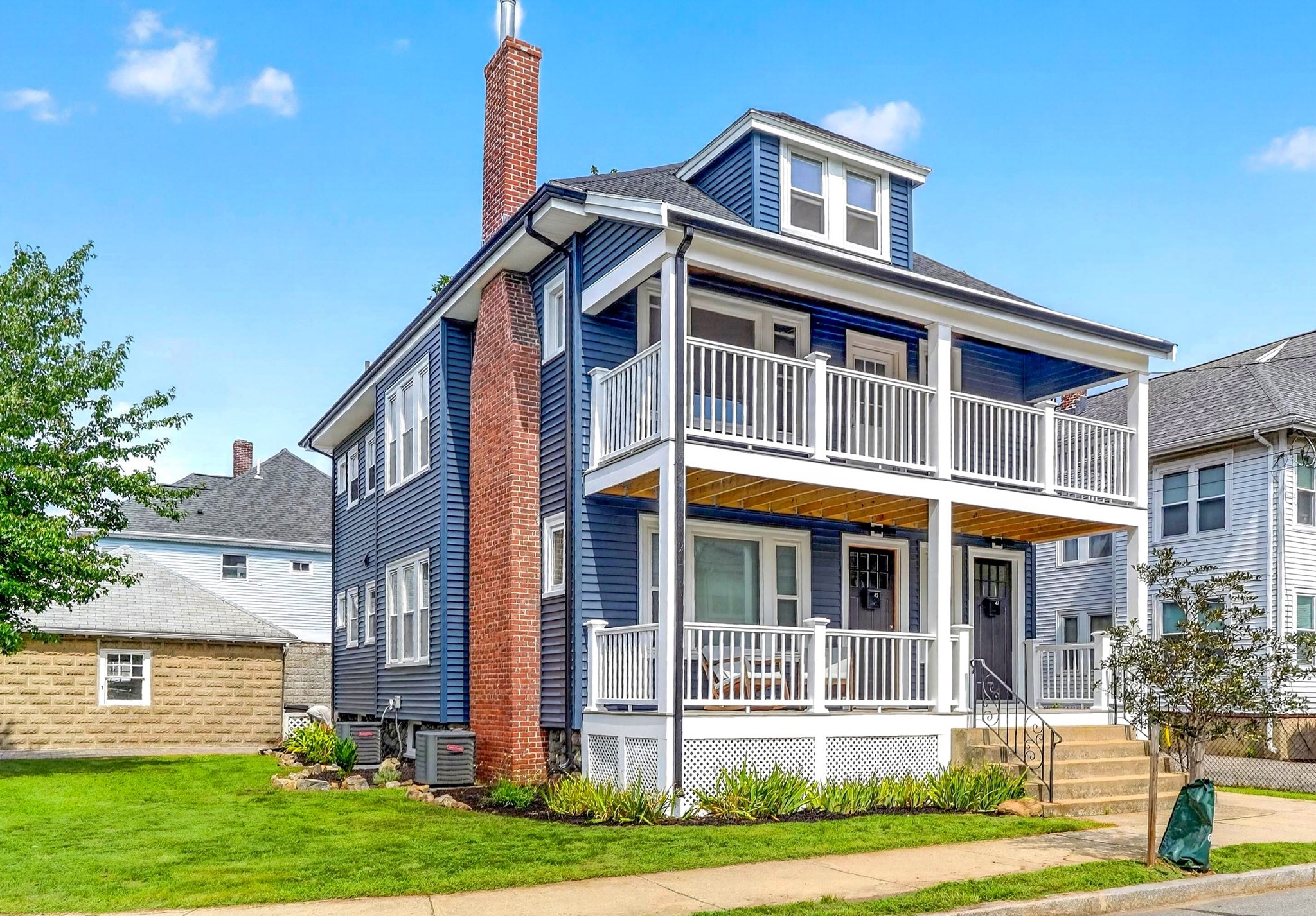 42 Adams St # 2