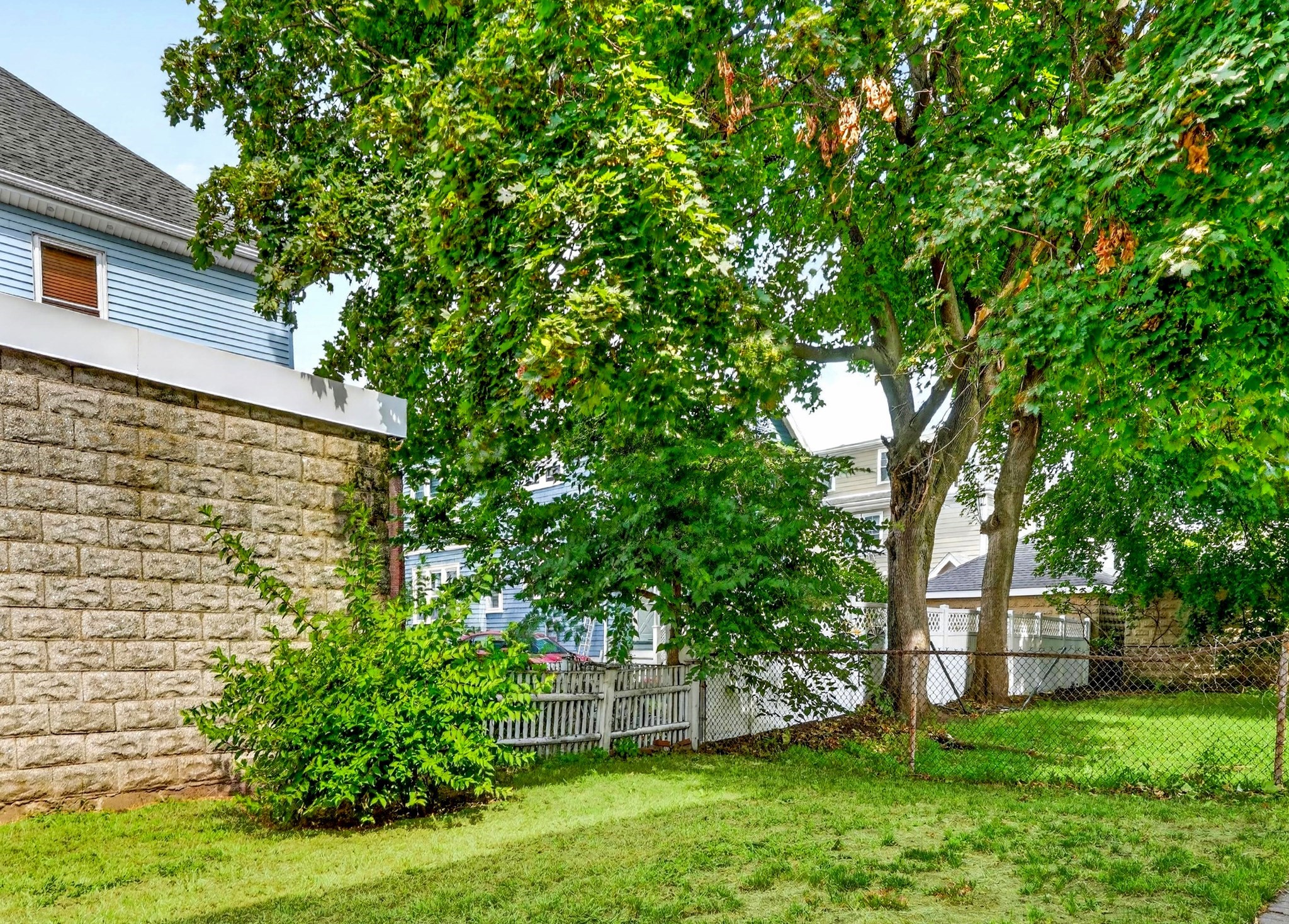 42 Adams St # 2