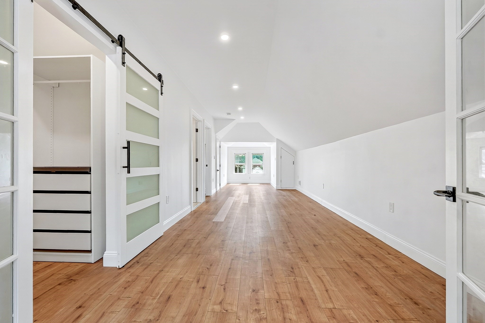 42 Adams St # 2