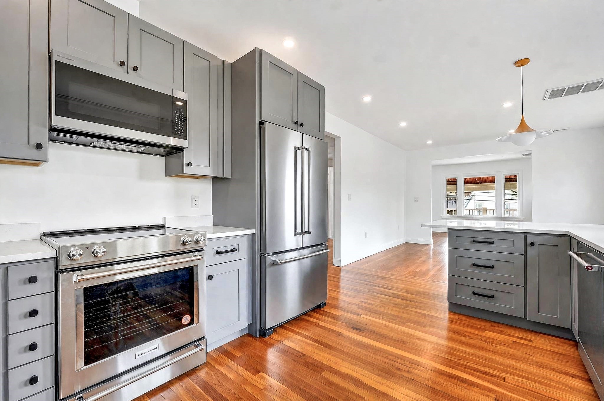 42 Adams St # 2